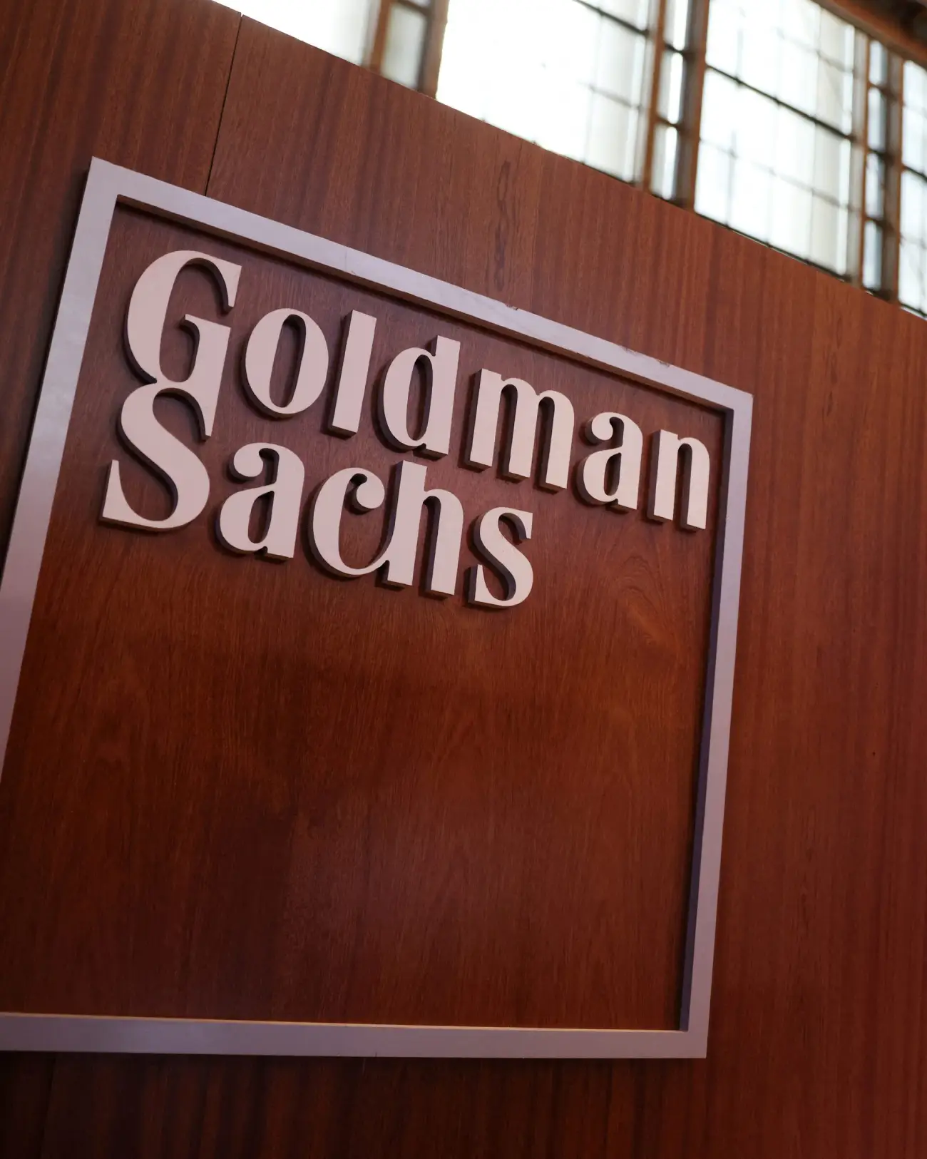 Goldman Says Gold Near $5,000 Possible If Fed Standing Damaged